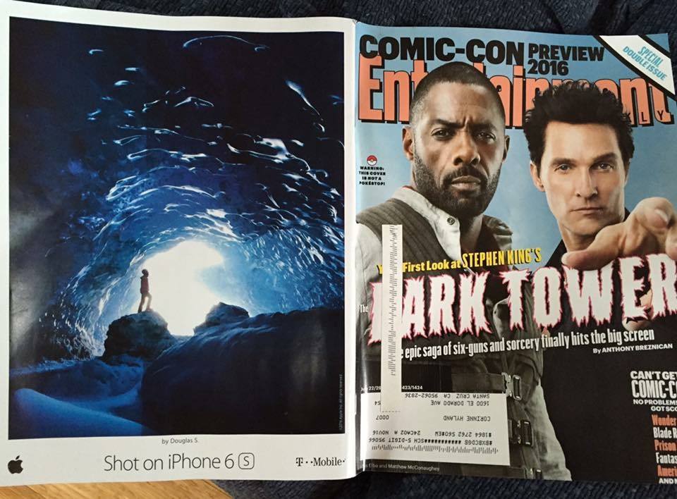The photograph on the back cover of Entertainment Weekly